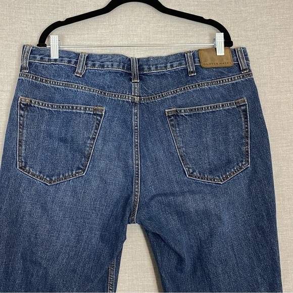 Denver Hayes Straight Jeans 38 X 30 100% Cotton Medium Wash Blue Mid Rise - Picture 4 of 12